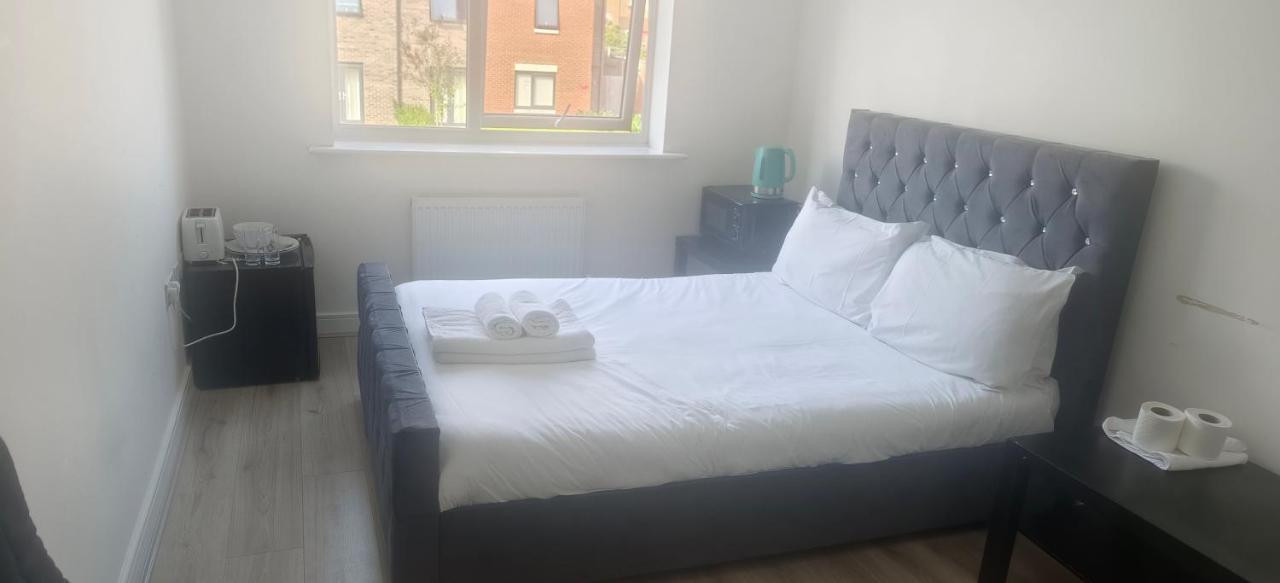 Free Car Park And Walk To Coop, Etihad, Piccadilly 맨체스터 외부 사진